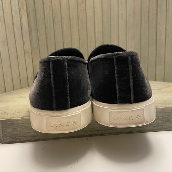 Mens VINCE Grey Velvet Slip On Sneakers 9 - Picture 4 of 9
